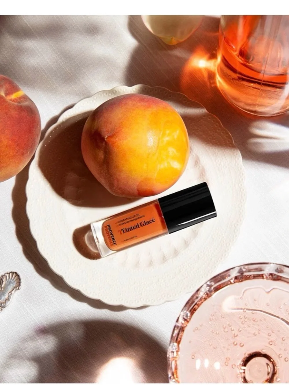 Brand New- Provence Hydrating Lip Oil in Peach Moscato